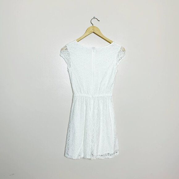 CLEARANCE! White GAP Factory Lace Dress Size 0 VGUC - Picture 2 of 4